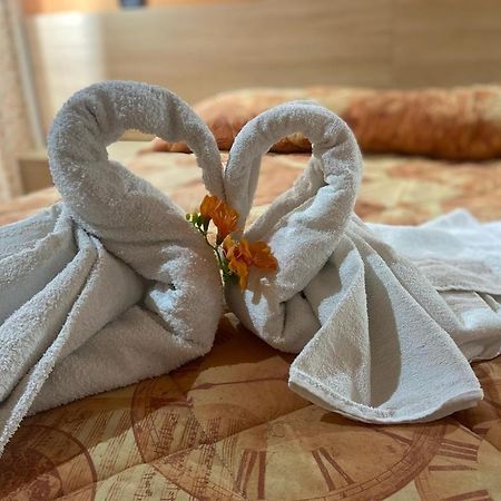 Mandanici :Borgo Marsalini Hotell Barcellona-Pozzo di Gotto Exteriör bild