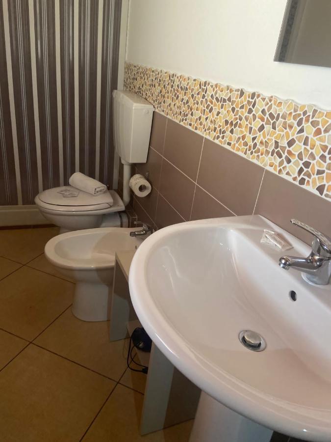 Mandanici :Borgo Marsalini Hotell Barcellona-Pozzo di Gotto Exteriör bild