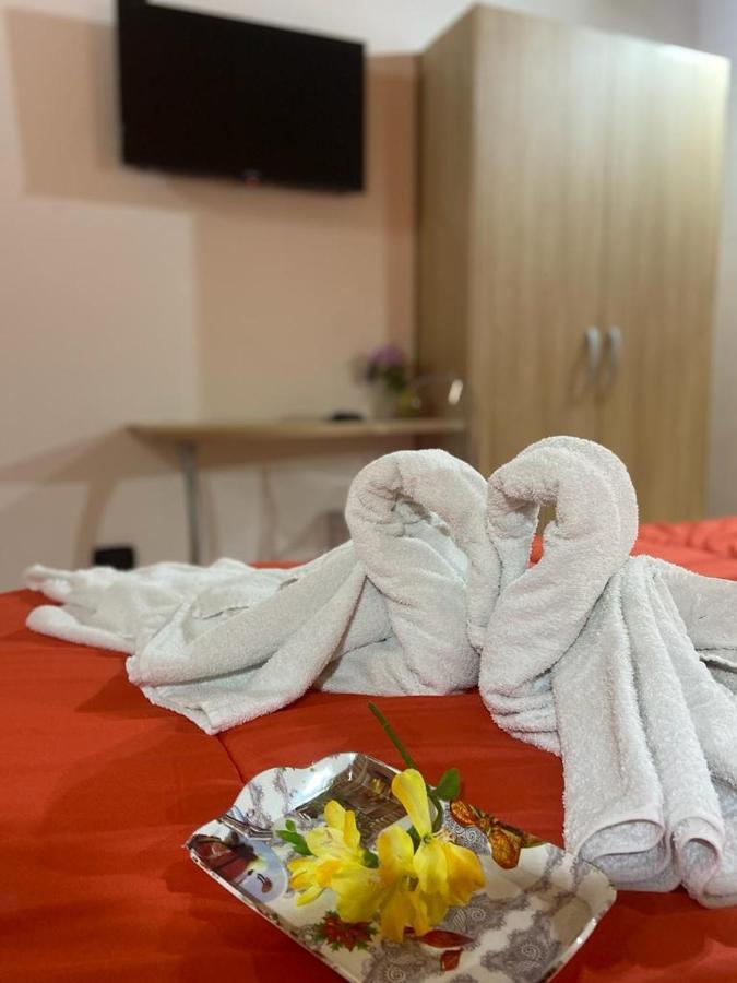 Mandanici :Borgo Marsalini Hotell Barcellona-Pozzo di Gotto Exteriör bild